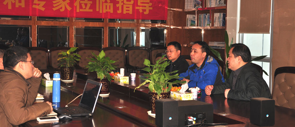 全國電磁計量技術(shù)委員會邵海明秘書長在湖南省計量檢測研究院李慶先副院長的陪同下，蒞臨銀河電氣指導(dǎo)工作